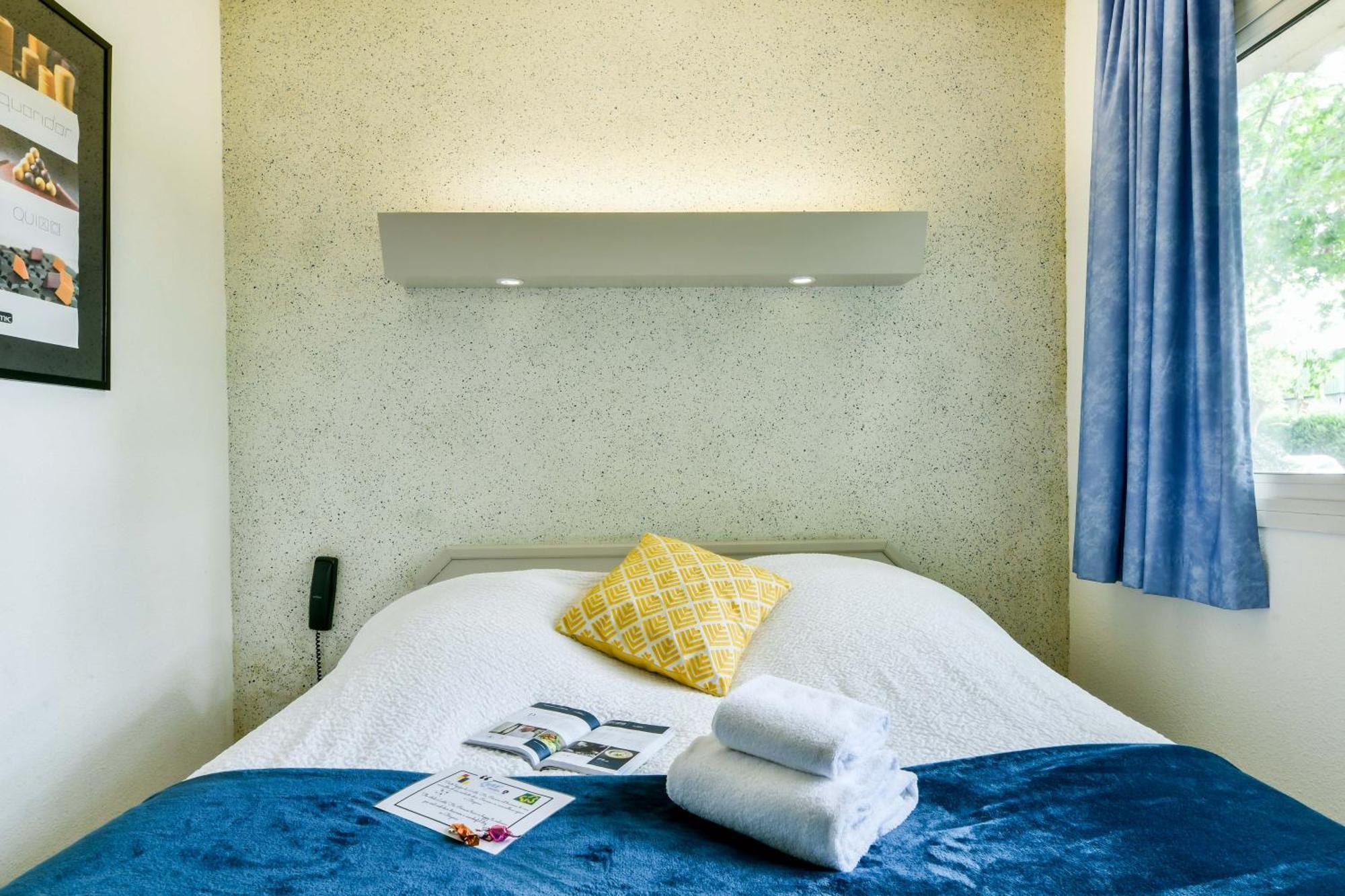 Logis Hotel & Restaurant Ludik ベルジュラック エクステリア 写真