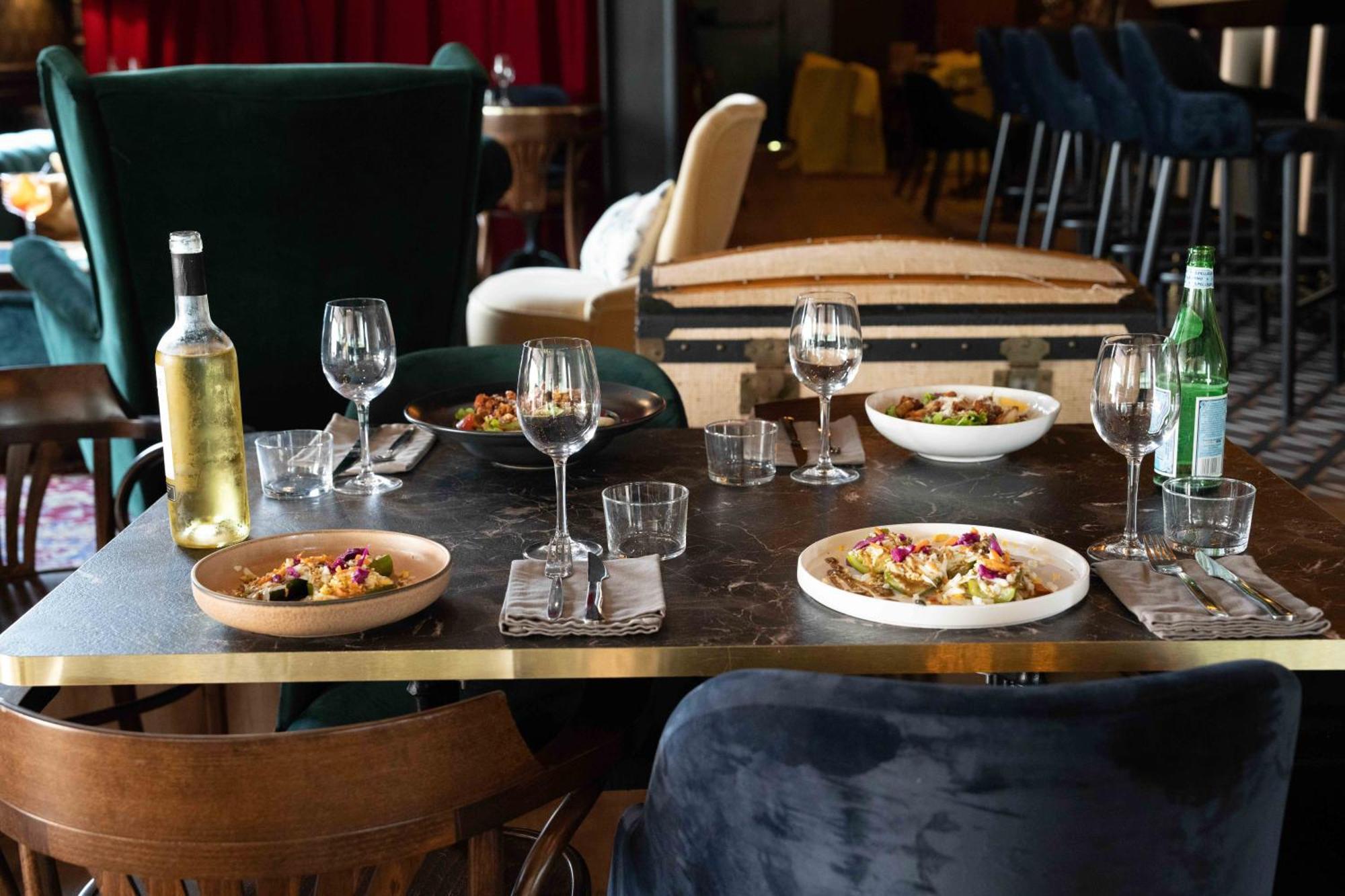 Logis Hotel & Restaurant Ludik ベルジュラック エクステリア 写真